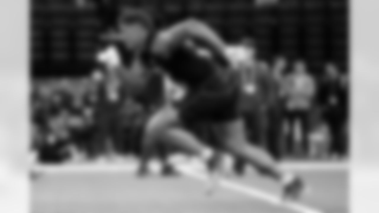 Wisconsin defensive lineman Mason Reiger (58) participates in a drill during the 2026 NFL Scouting Combine on Thursday, February 26, 2026 in Indianapolis, Indiana. (Lauren Leigh Bacho/NFL)