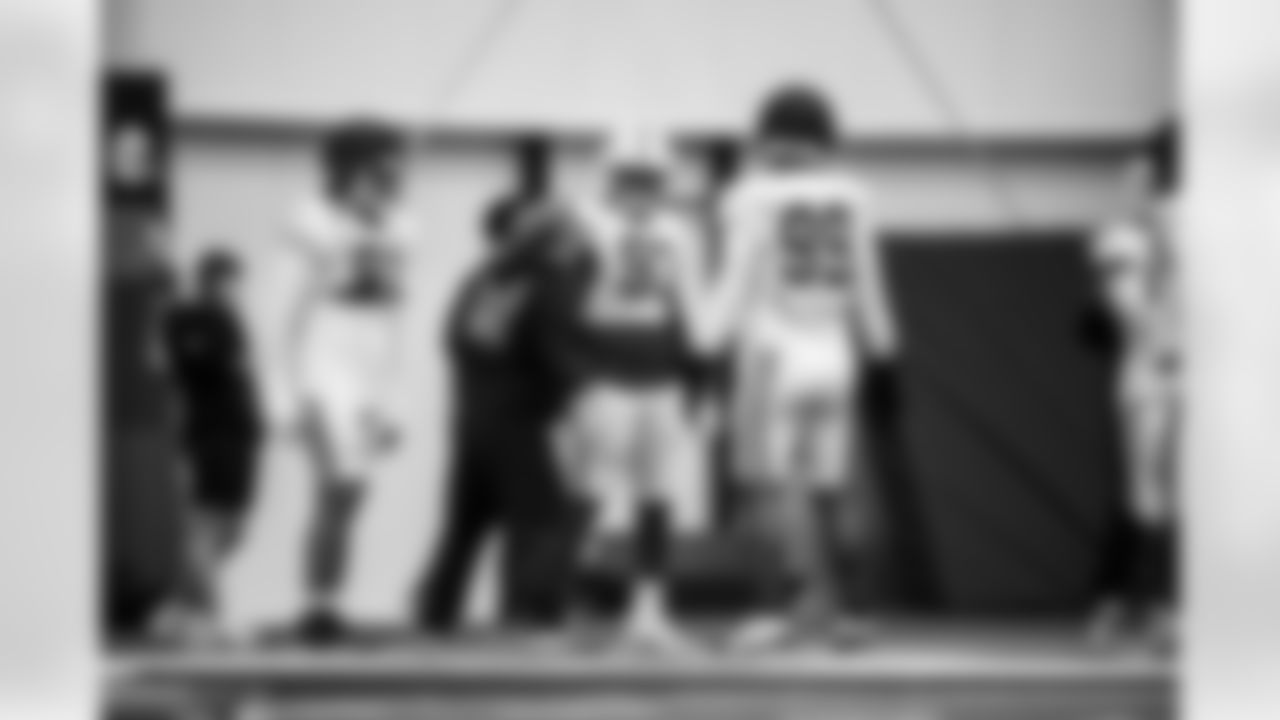 DE JT Tuimoloau #91, DT Tim Smith #93 and DT DeForest Buckner #99