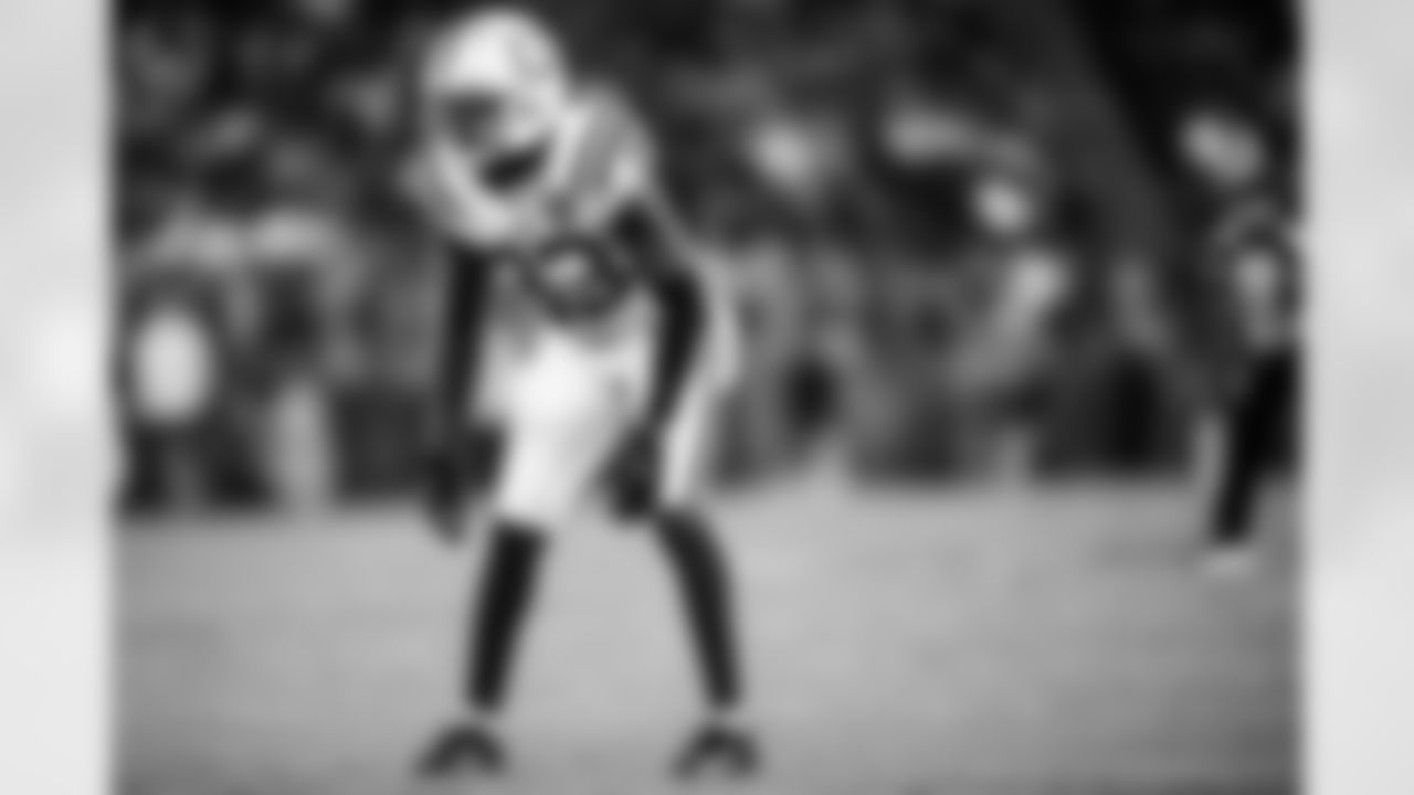 TEAlbert Okwuegbunam Jr.# 83