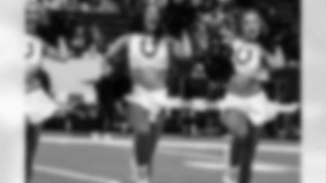 Alyssa R., Mika T. and Hannah O.