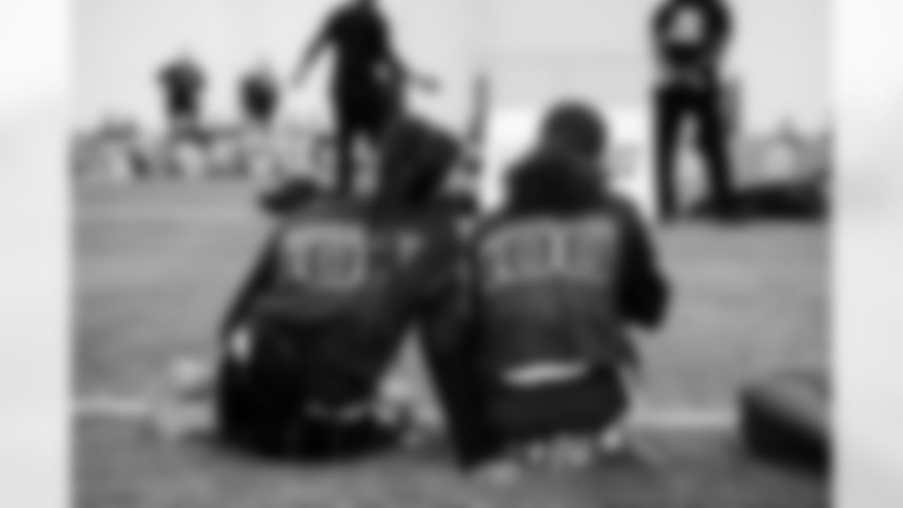 2025_0517_GIRLS_FLAG_CLINIC_0340