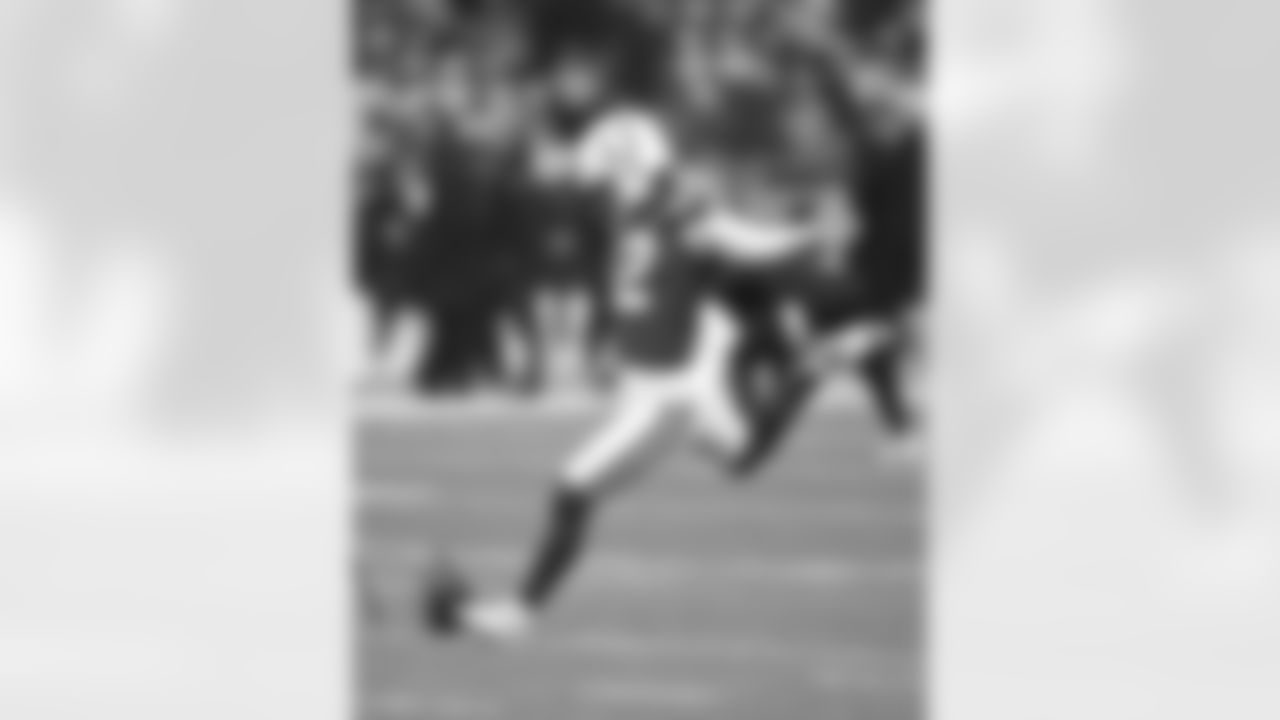 2025_1109_ATL_Pregame_012