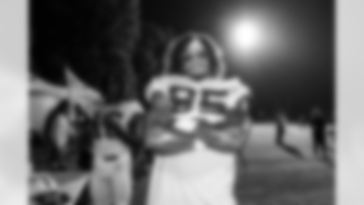 WR Ashton Dulin #16 and TE Drew Ogletree #85