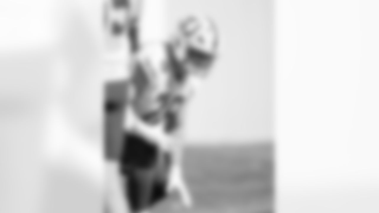 T Bernhard Raimann #79