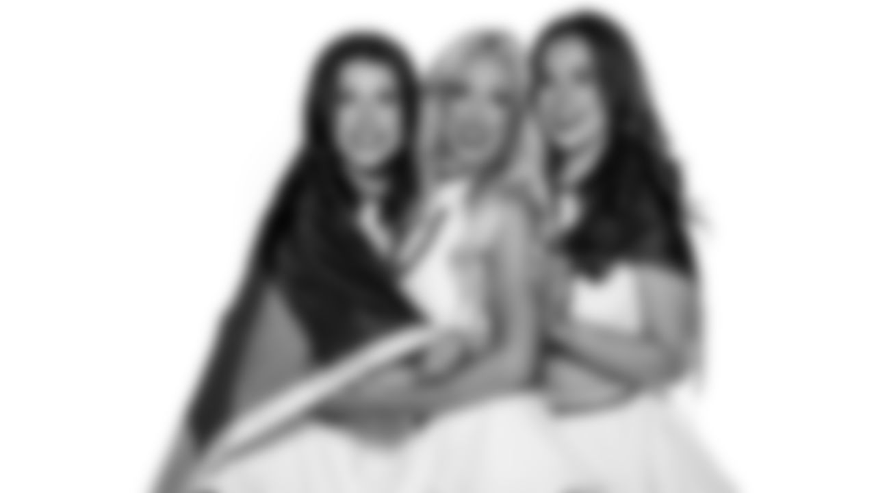 Sophia S., MacLaine F. and Danae M.