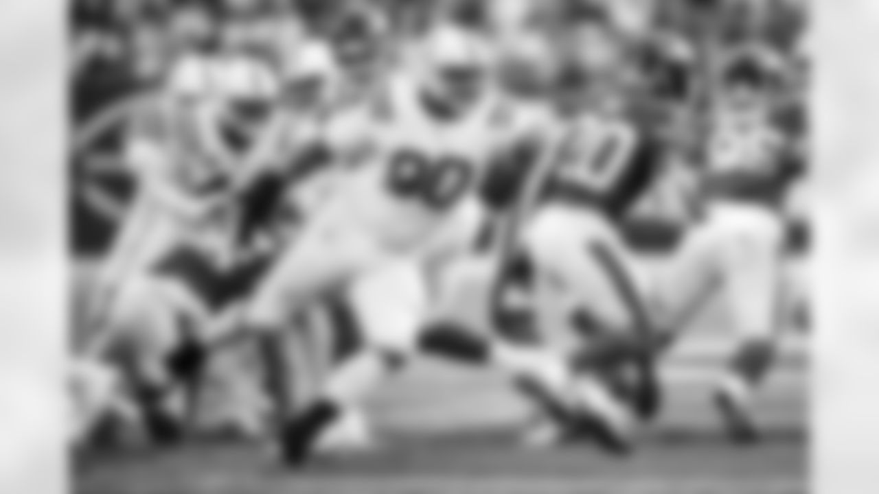 DT Grover Stewart #90