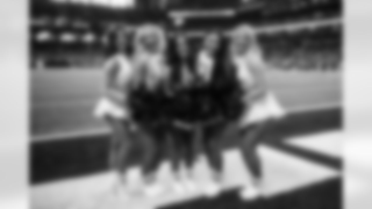 Whitney L., MacLaine F., Sydney V., Cierra B. and Paighton D.