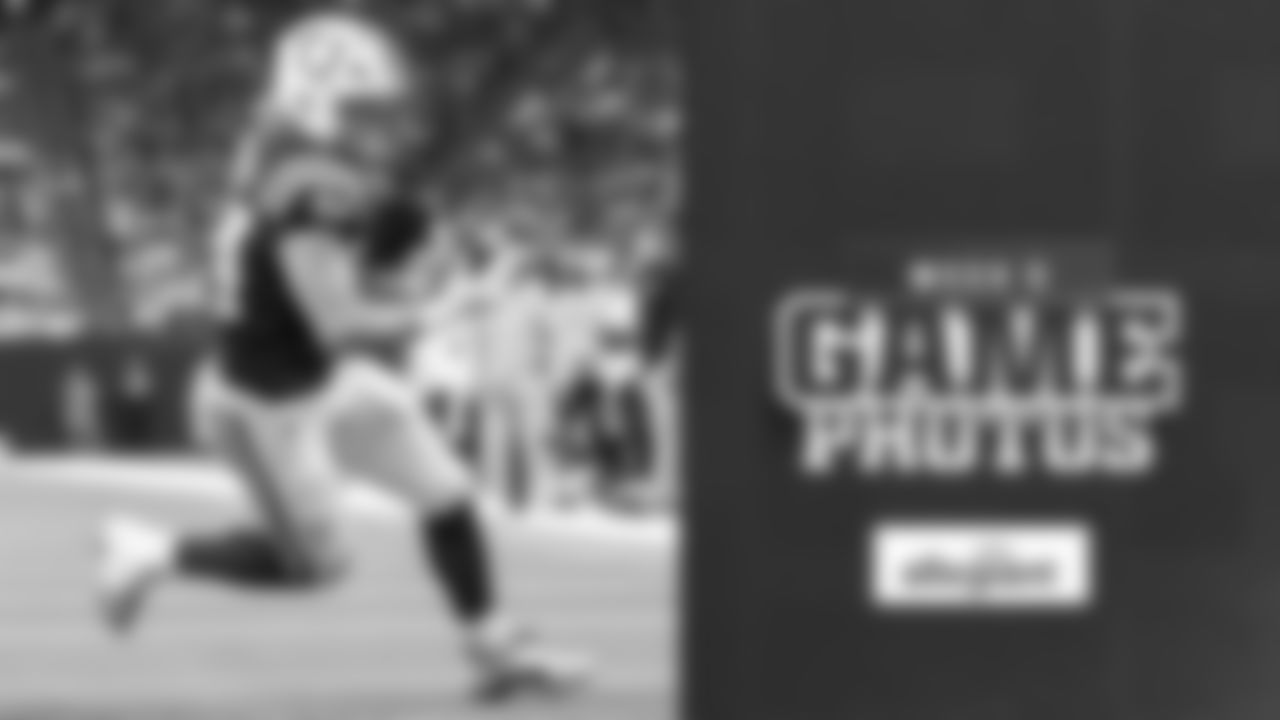25-Game Photos Gallery-20251005-LV