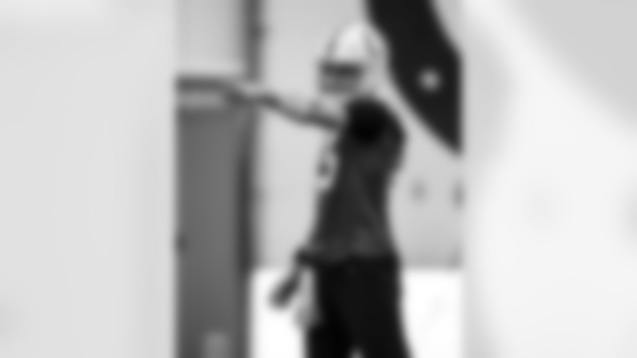 QB Riley Leonard #15