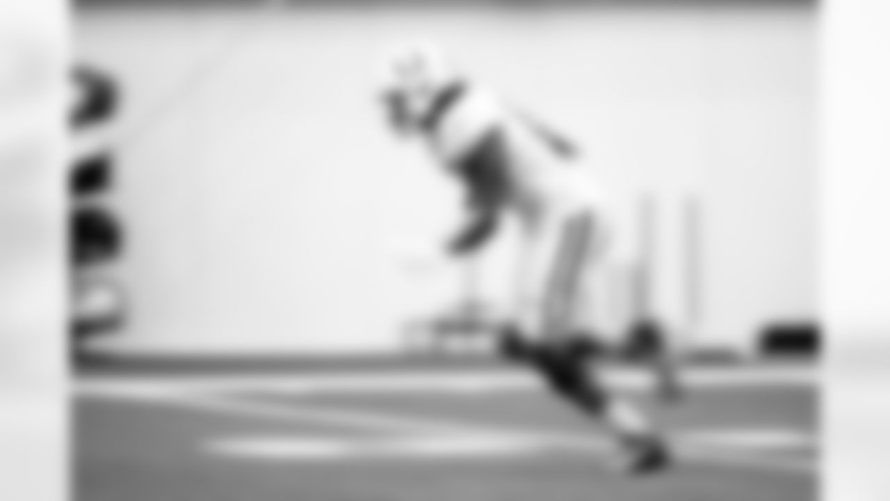 TE Drew Ogletree #85