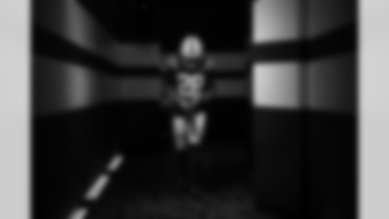 RB Jonathan Taylor #28