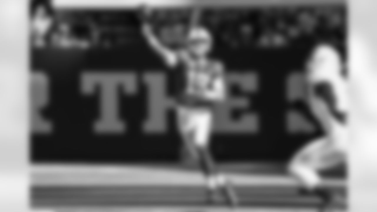 2025_1012_AZ_GamePhotos_0012