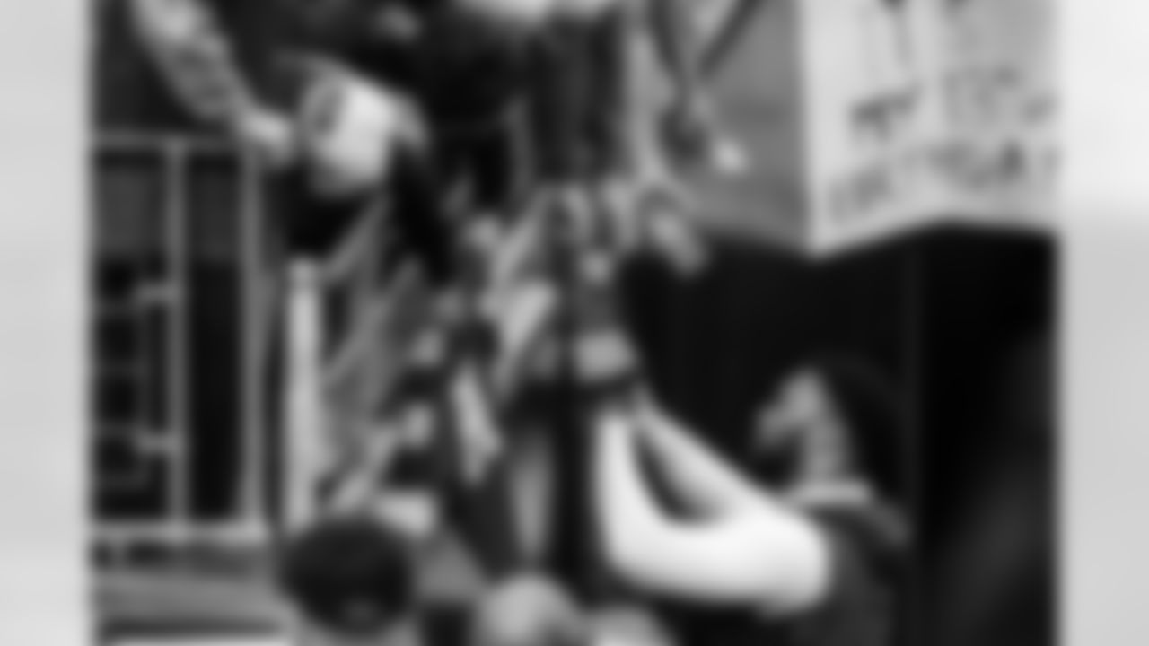 DT DeForest Buckner #99