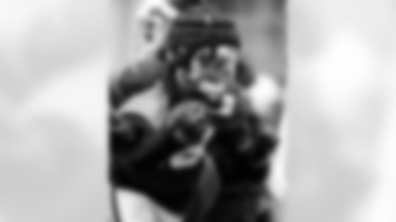 RB Jonathan Taylor #28