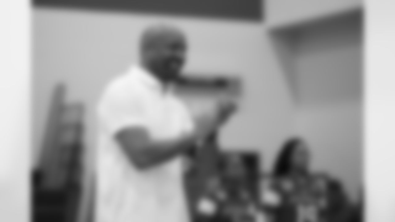 Former NFL defensive back Bobby Taylor claps during a drill during a GENYOUth clinic on Tuesday, Feb. 24, 2026, at Fall Creek Valley Middle School in Indianapolis. (Jerod Ringwald/AP Content Services for the NFL)