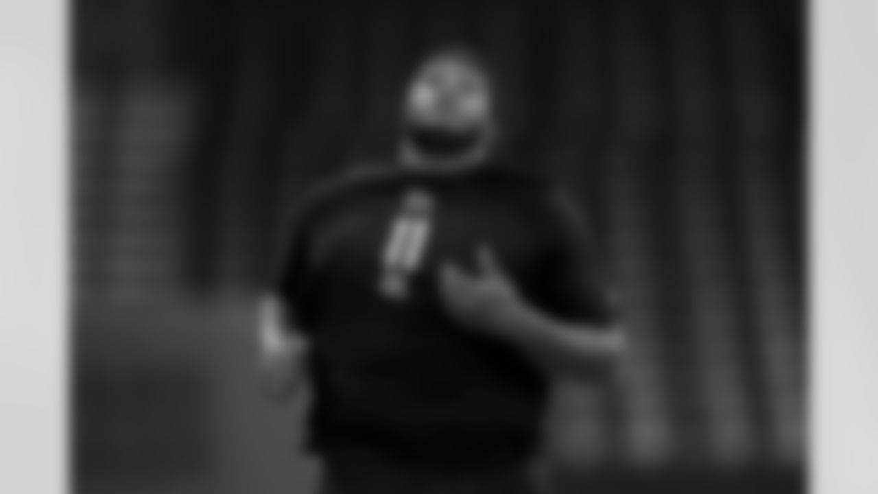 Texas offensive lineman DJ Campbell (11) runs the 40-yard dash during the 2026 NFL Scouting Combine on Sunday, March 1, 2026 in Indianapolis, Indiana. (Lauren Leigh Bacho/NFL)