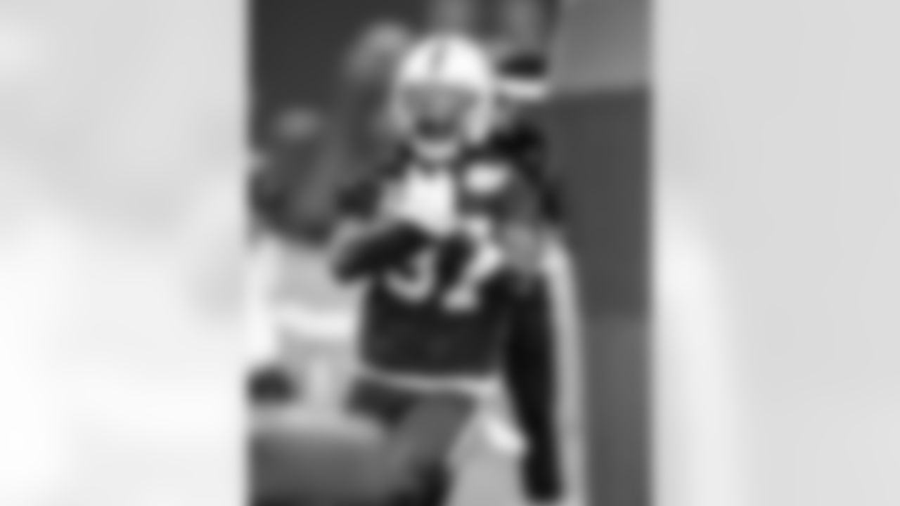 RB Ulysses Bentley IV #37
