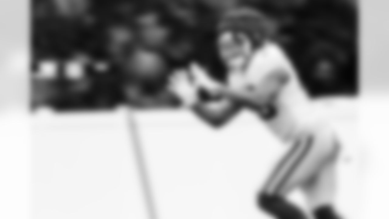 RB Jonathan Taylor #28