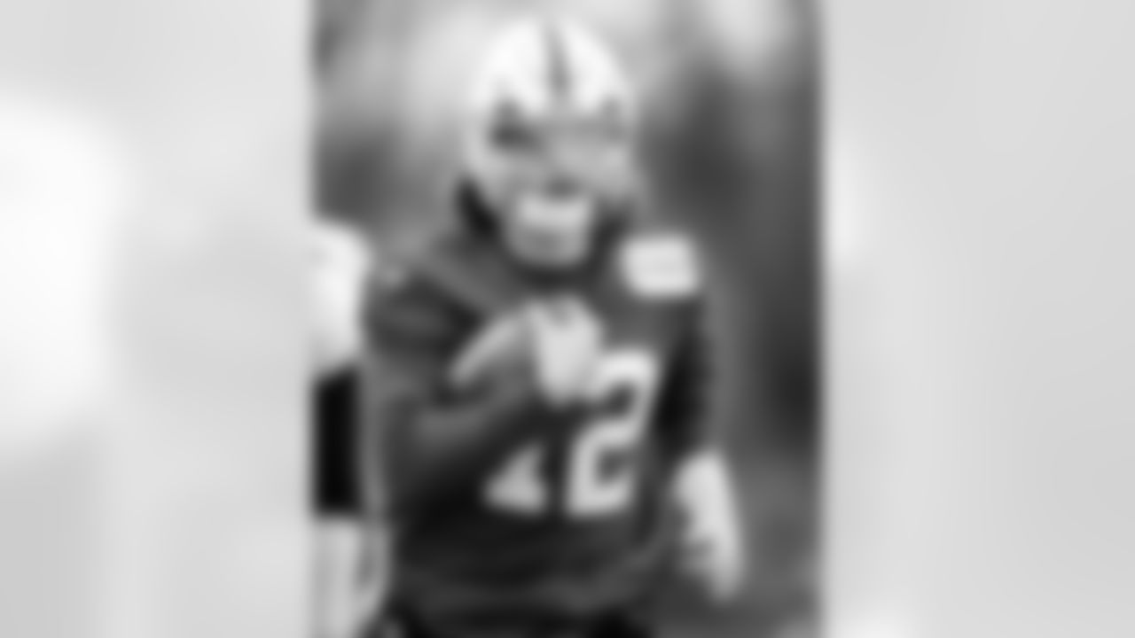 QB/WR Jason Bean #12