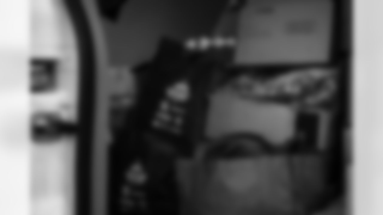 2025_1125_Horseshoe_Helpings_89842