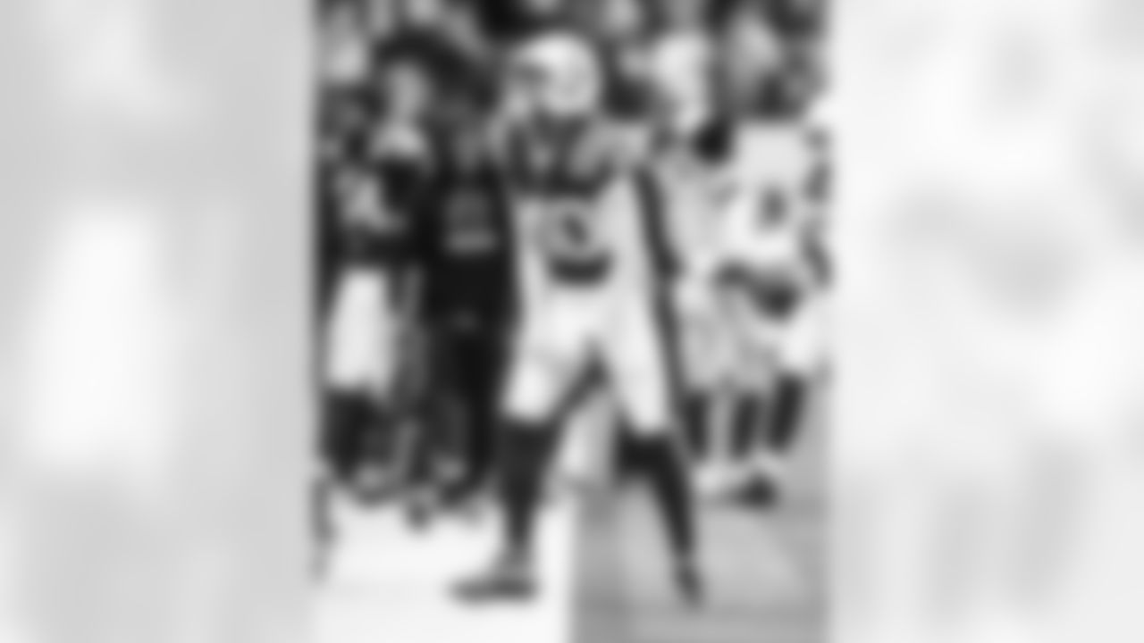 CB Jaylon Jones #40