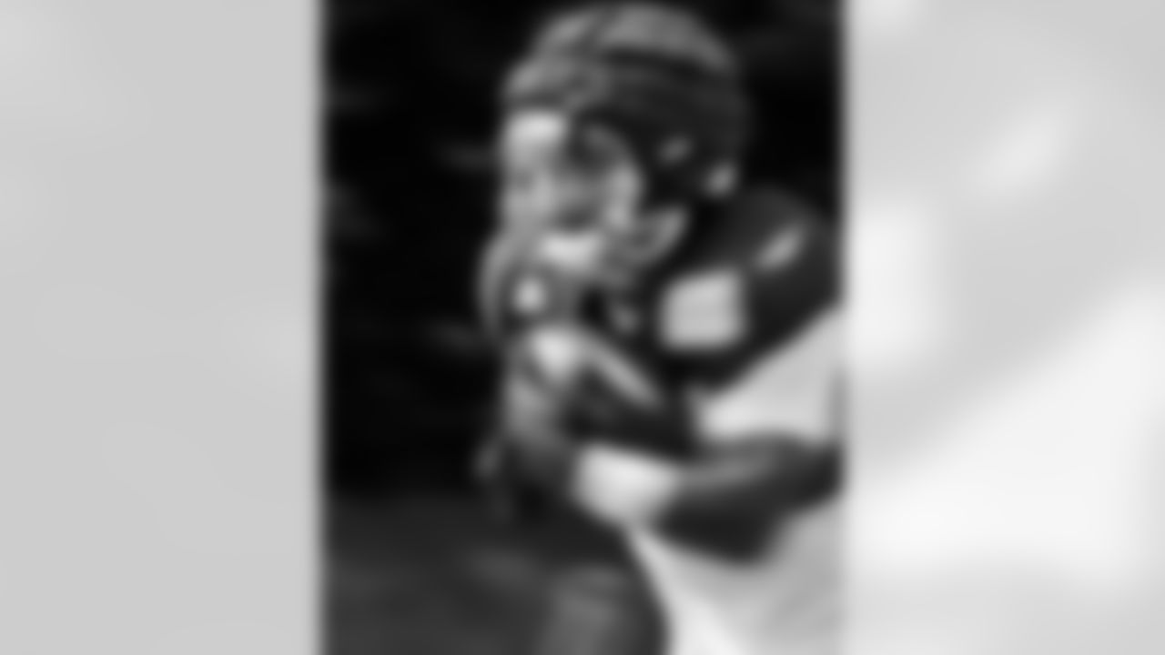 RB Jonathan Taylor #28