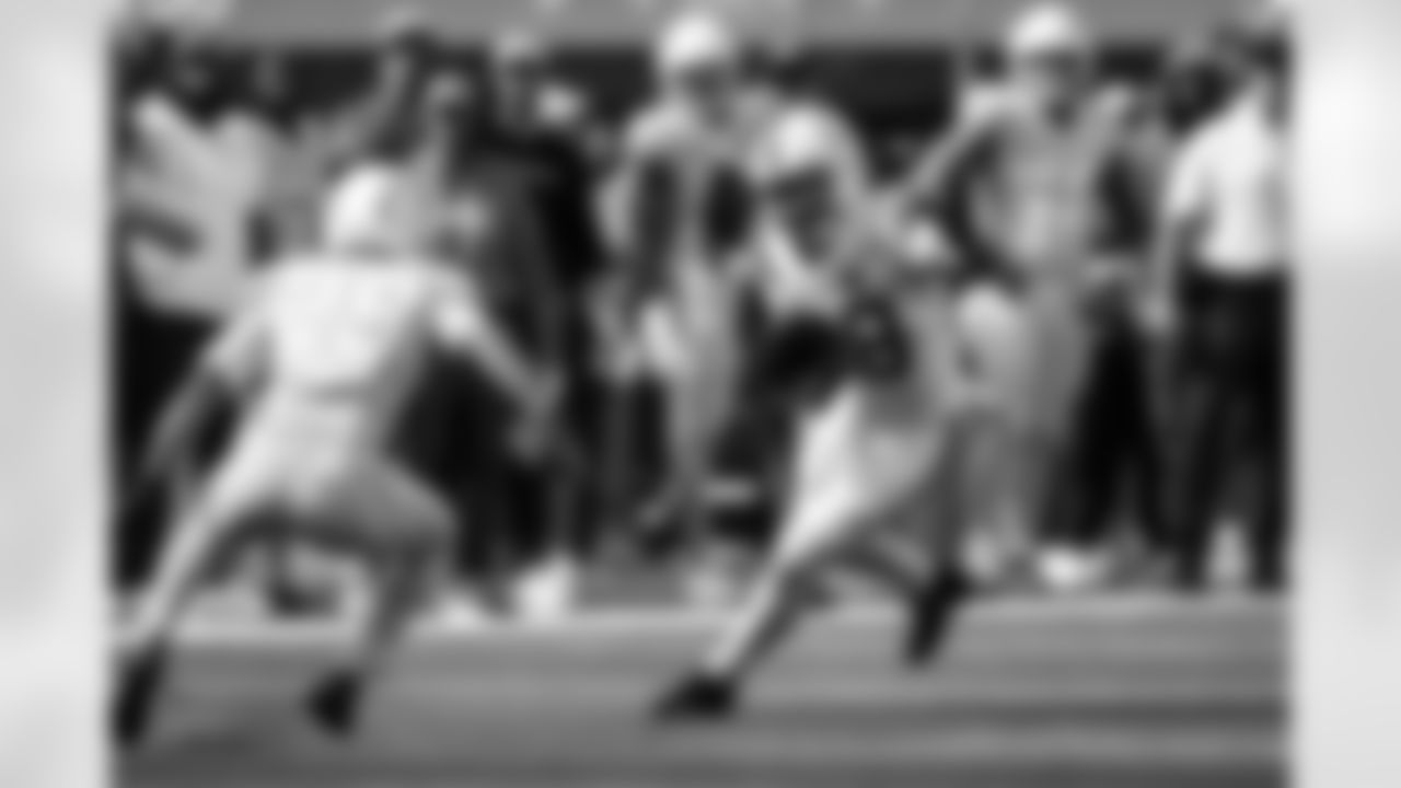 RB Jonathan Taylor #28