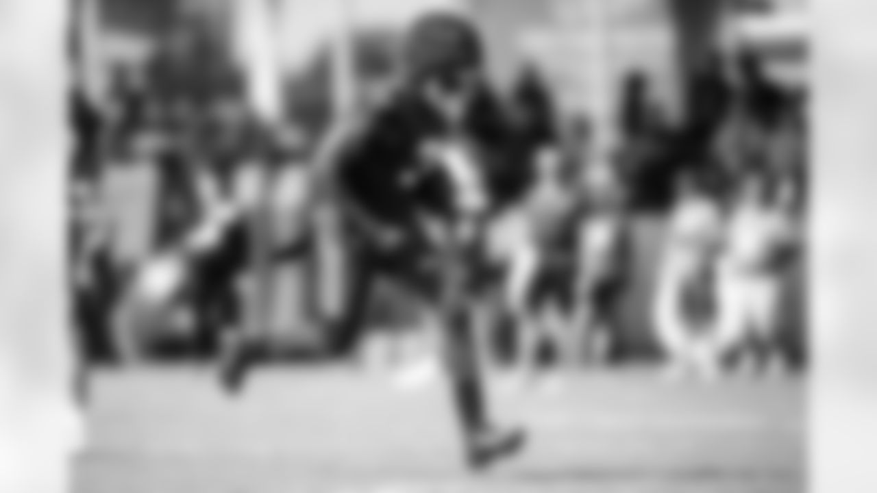 7 WR Laquon Treadwell