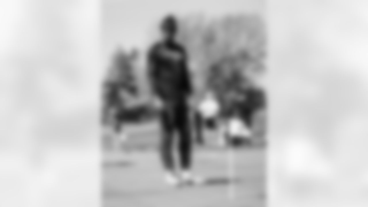 CB Jaylon Jones #40