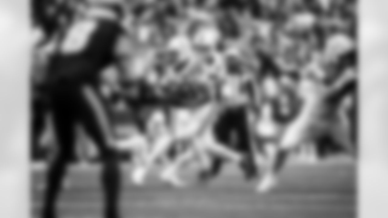 RB Jonathan Taylor #28