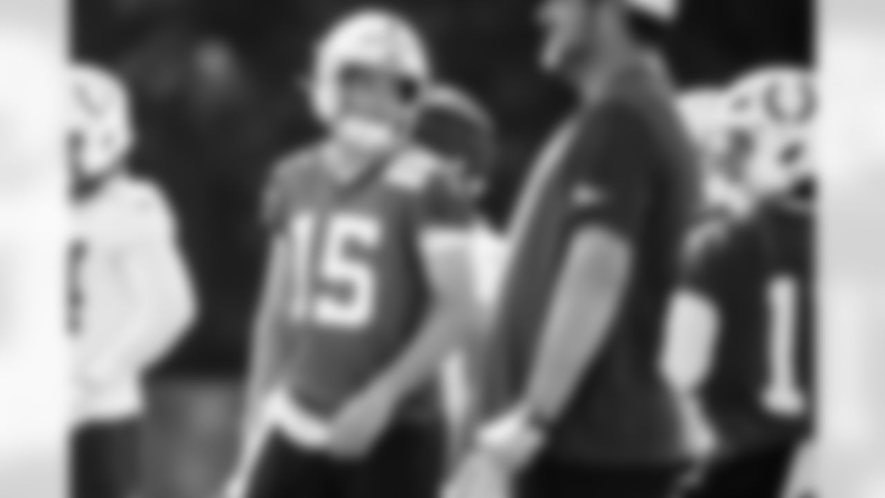 QB Riley Leonard #15