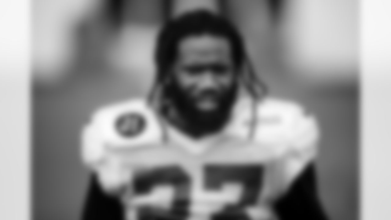 CB Xavien Howard #37
