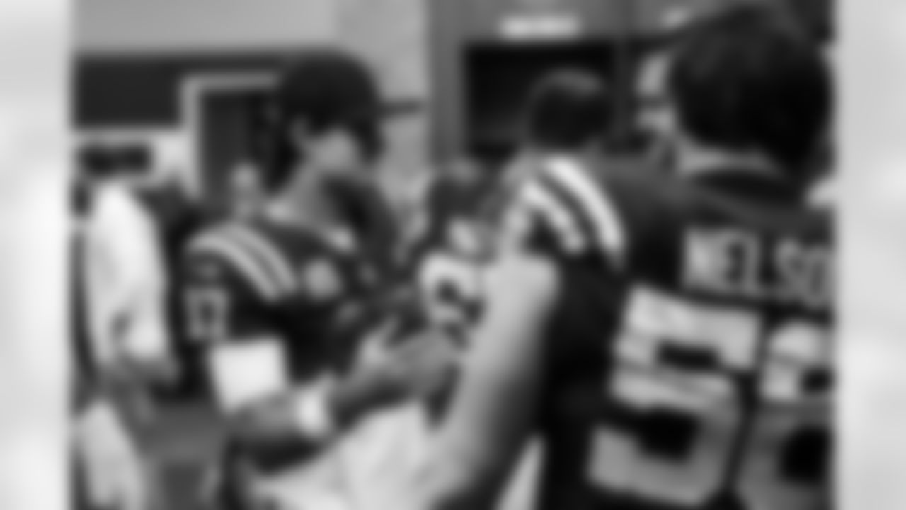 QB Daniel Jones #17 and G Matt Goncalves #71
