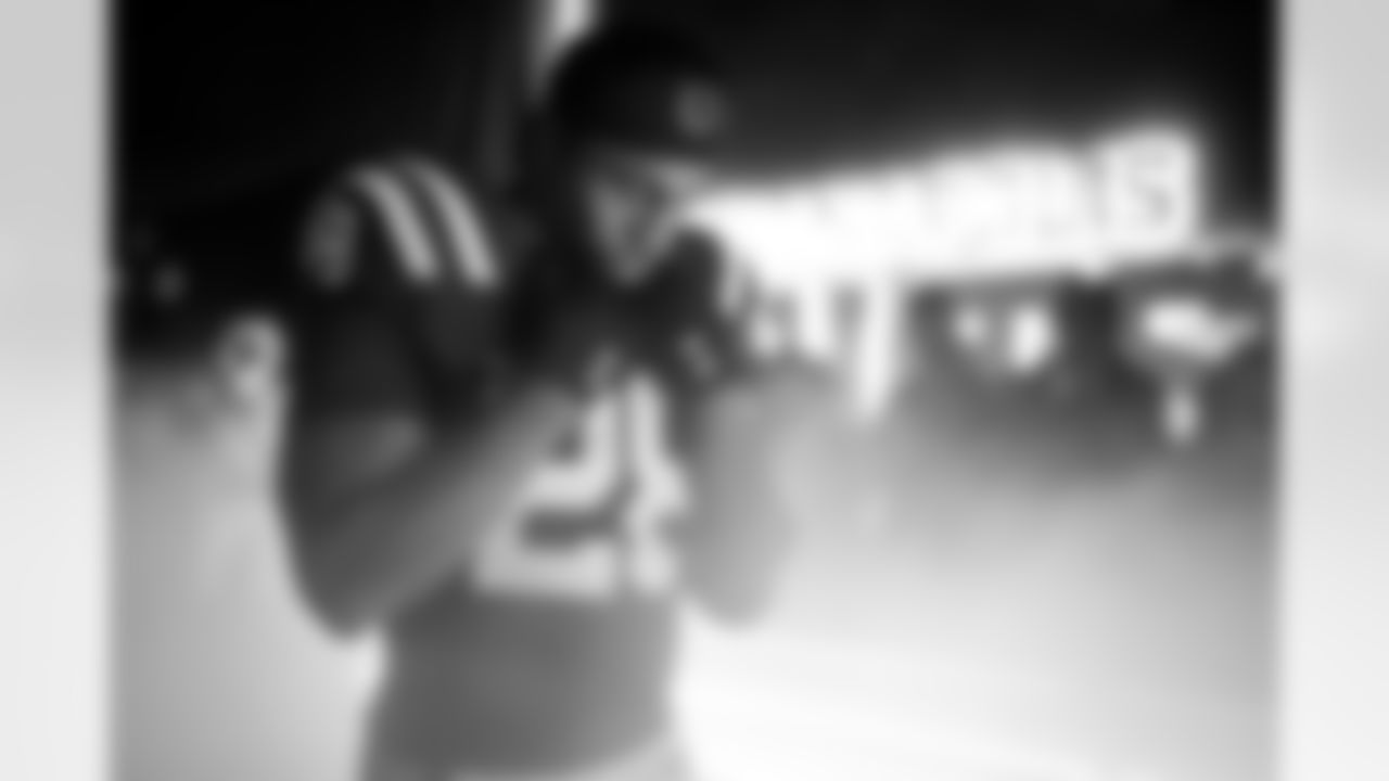 RB Jonathan Taylor #28