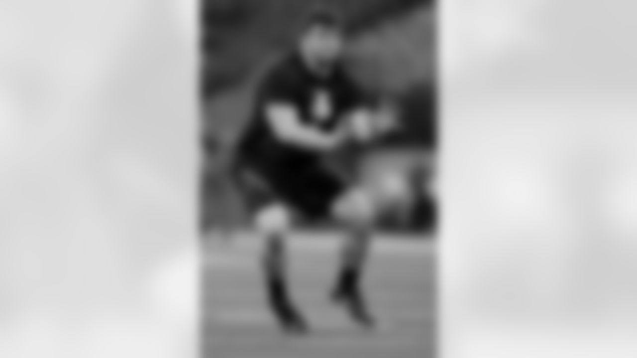 Notre Dame offensive lineman Quenton Nelson runs a drill at the NFL football scouting combine in Indianapolis, Friday, March 2, 2018. (AP Photo/Michael Conroy)