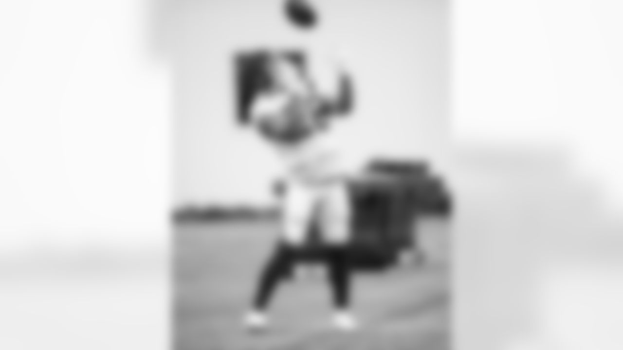 RB Jonathan Taylor #28