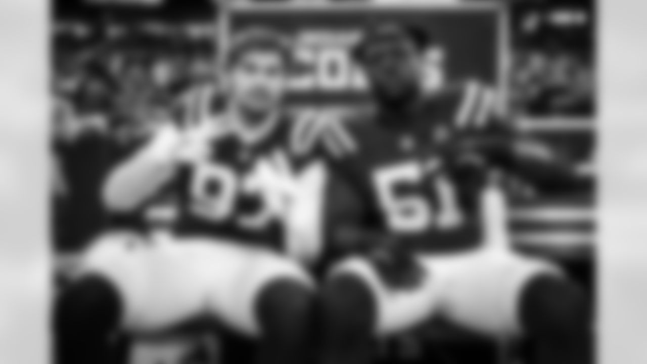 DE Laiatu Latu #97 and DE Kwity Paye #51