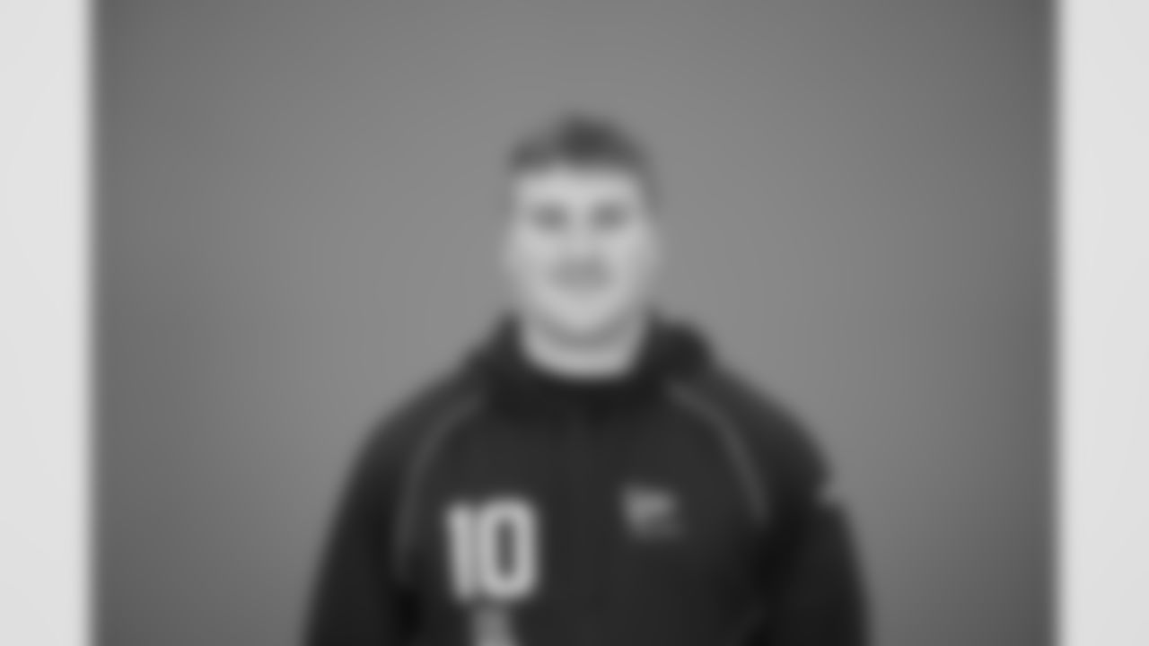 poses for a portrait at the NFL football scouting combine in Indianapolis, Thursday, Feb. 26, 2026 (AJ Mast/AP Content Services for the NFL)