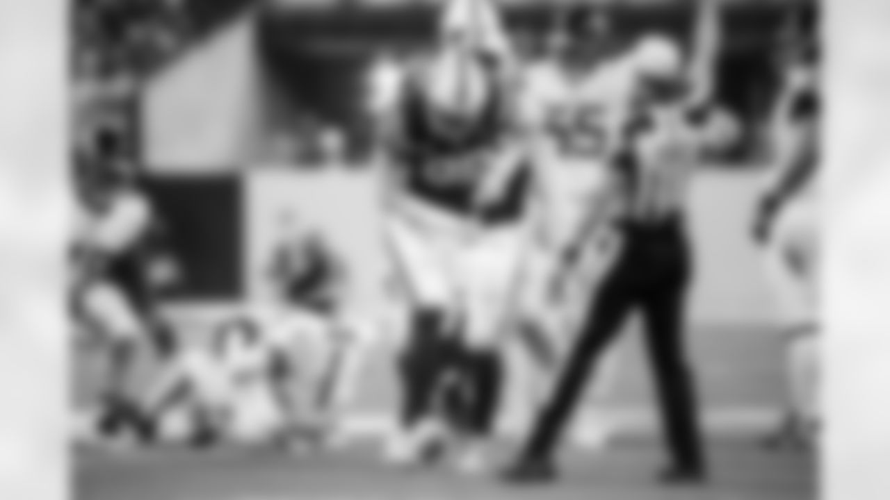 DT DeForest Buckner #99