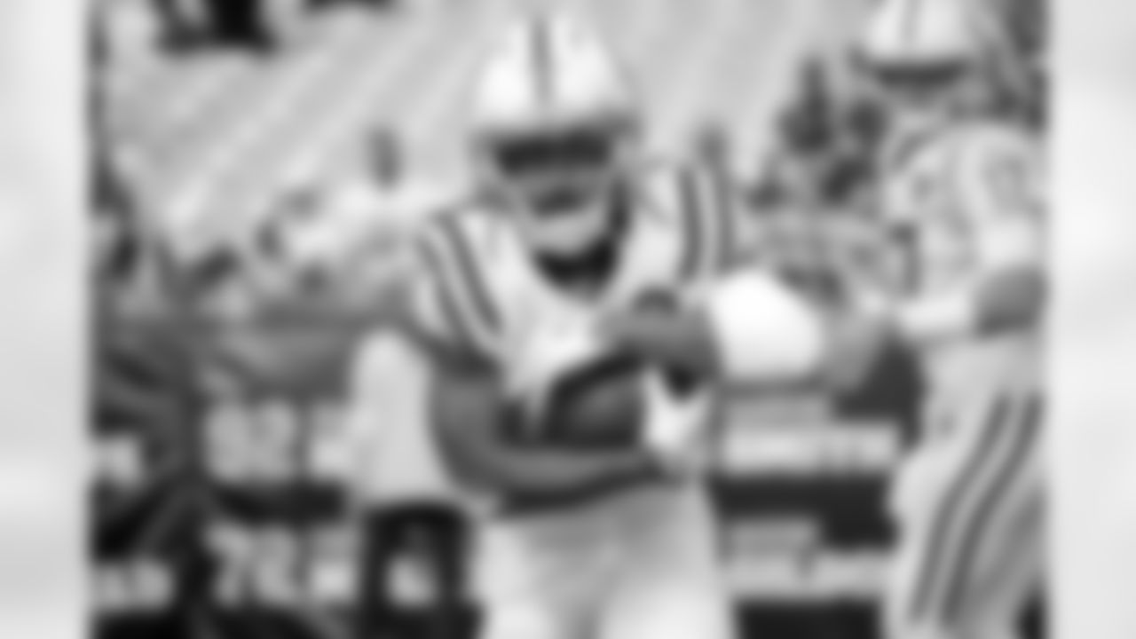 2025_1102_PIT_Pregame_0026