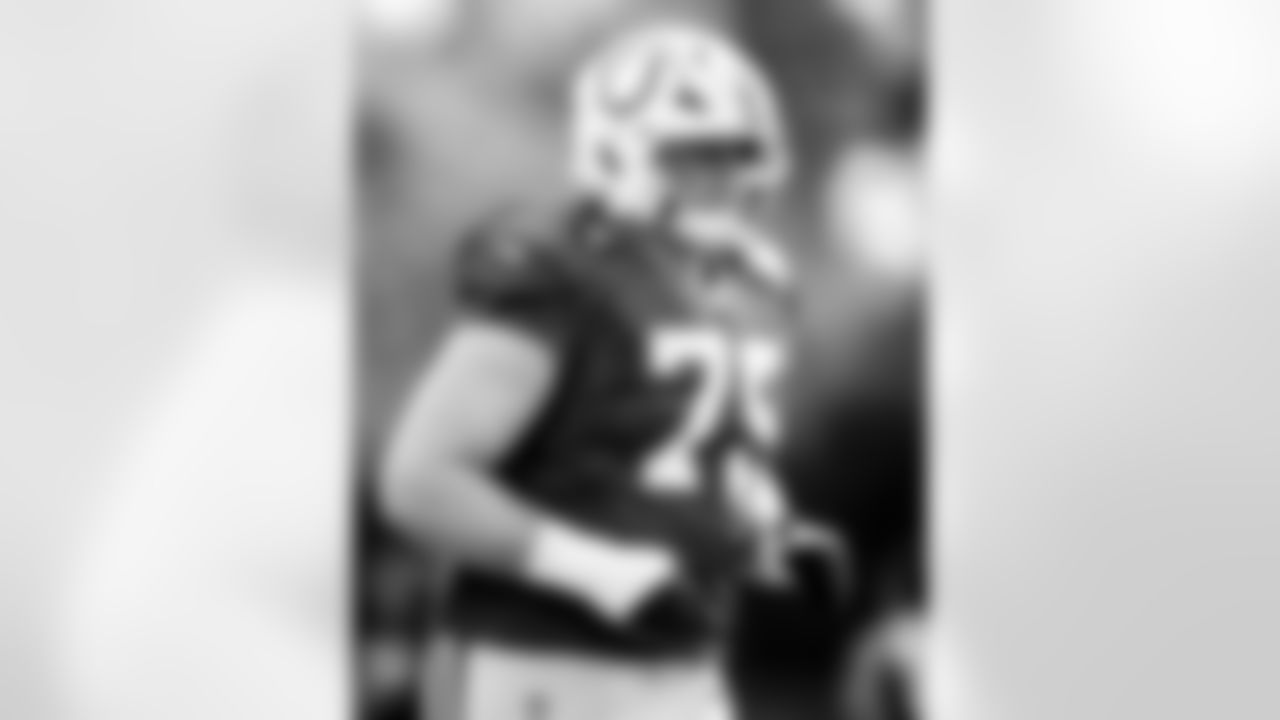 T Bernhard Raimann #79