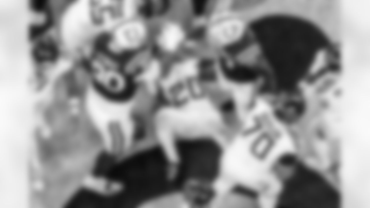 DT Grover Stewart #90 and LB Germaine Pratt #53