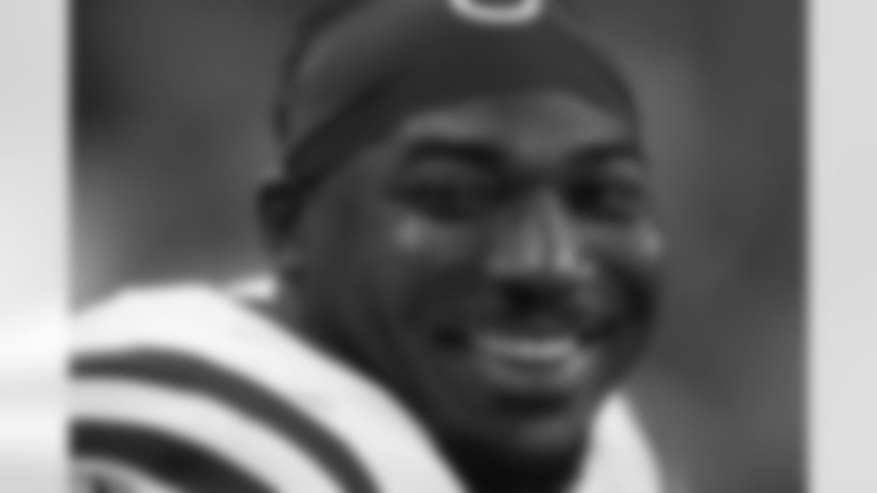 94 DE Tyquan Lewis