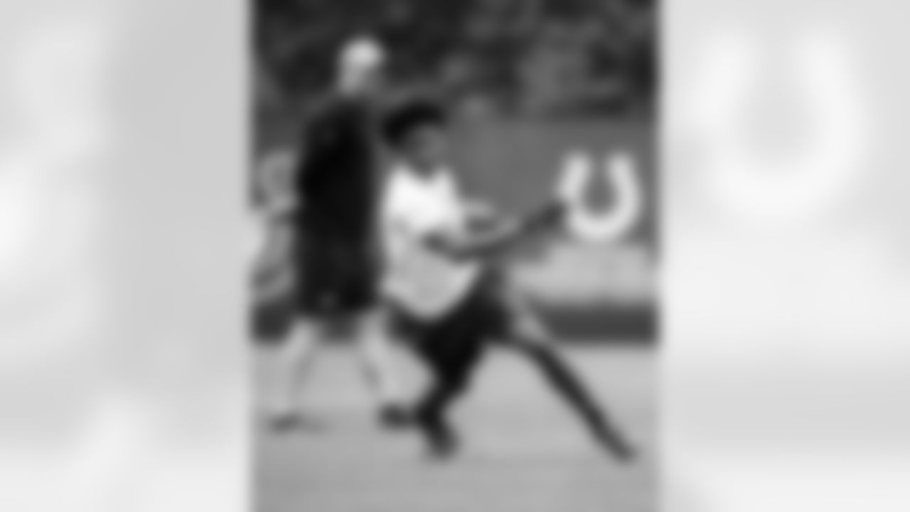 WR Adonai Mitchell #10