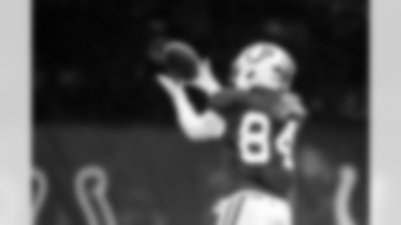 TE Tyler Warren #84