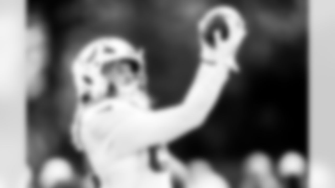 TE Tyler Warren #84