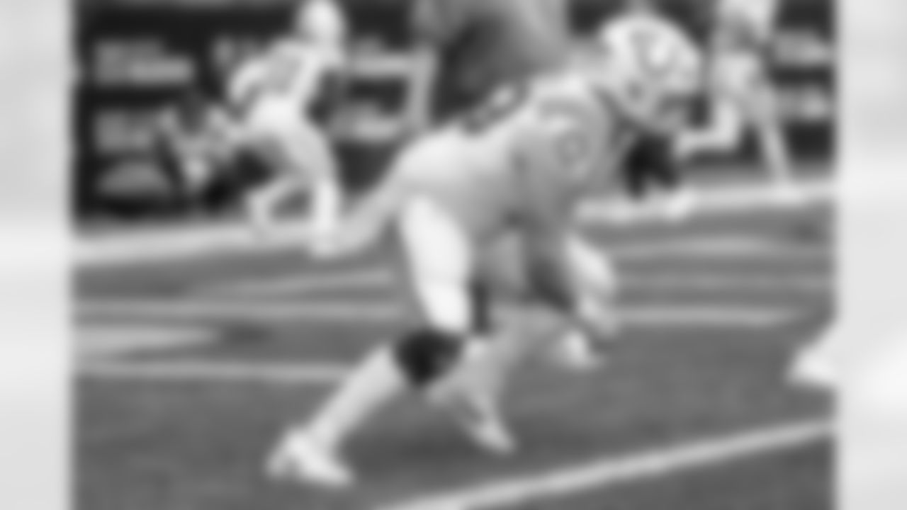 2025_1102_PIT_Pregame_0029