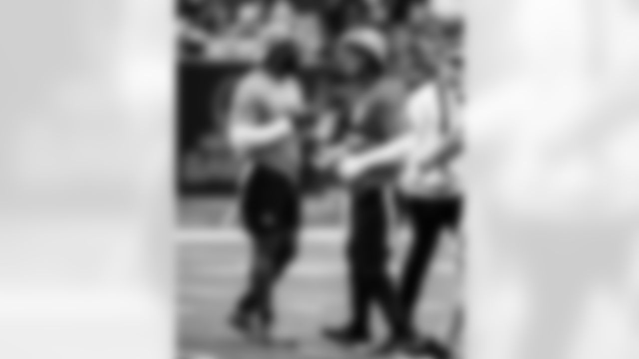 28 RB Jonathan Taylor, 44 LB Zaire Franklin