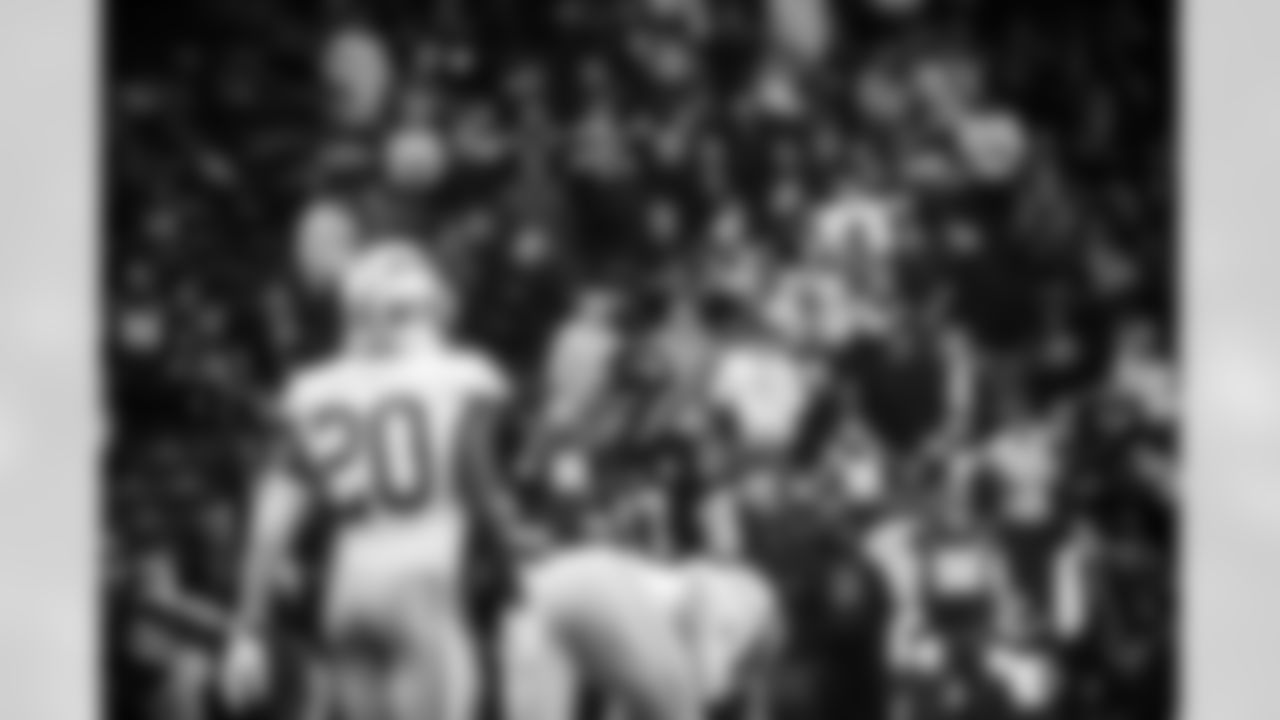 QB Philip Rivers #17