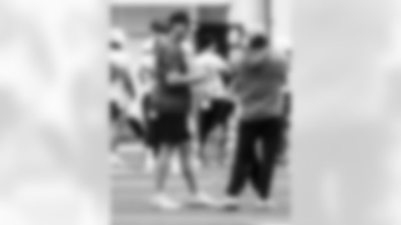 QB Philip Rivers #17